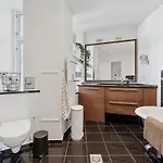 Charming Luxury Flat Norrebro I Super Rare Find Kodaň