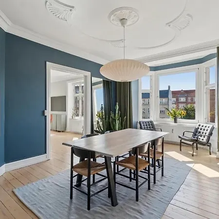 Charming Luxury Flat Norrebro I Super Rare Find