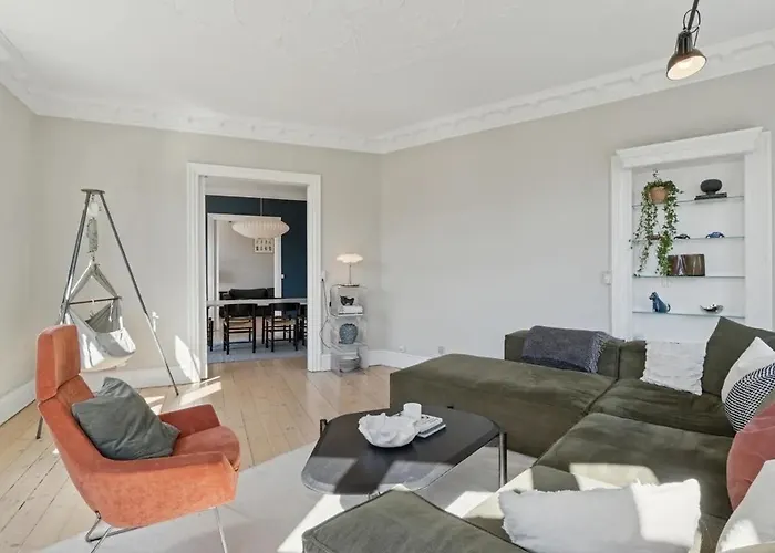 Charming Luxury Flat Norrebro I Super Rare Find