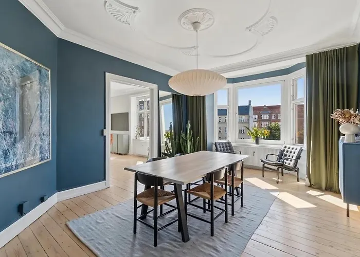 Charming Luxury Flat Norrebro I Super Rare Find
